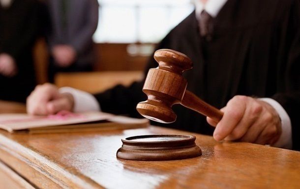 Фото до матеріалу: Судитимуть 60-річного тернополянина за зґвалтування підлітка та дитячу порнографію