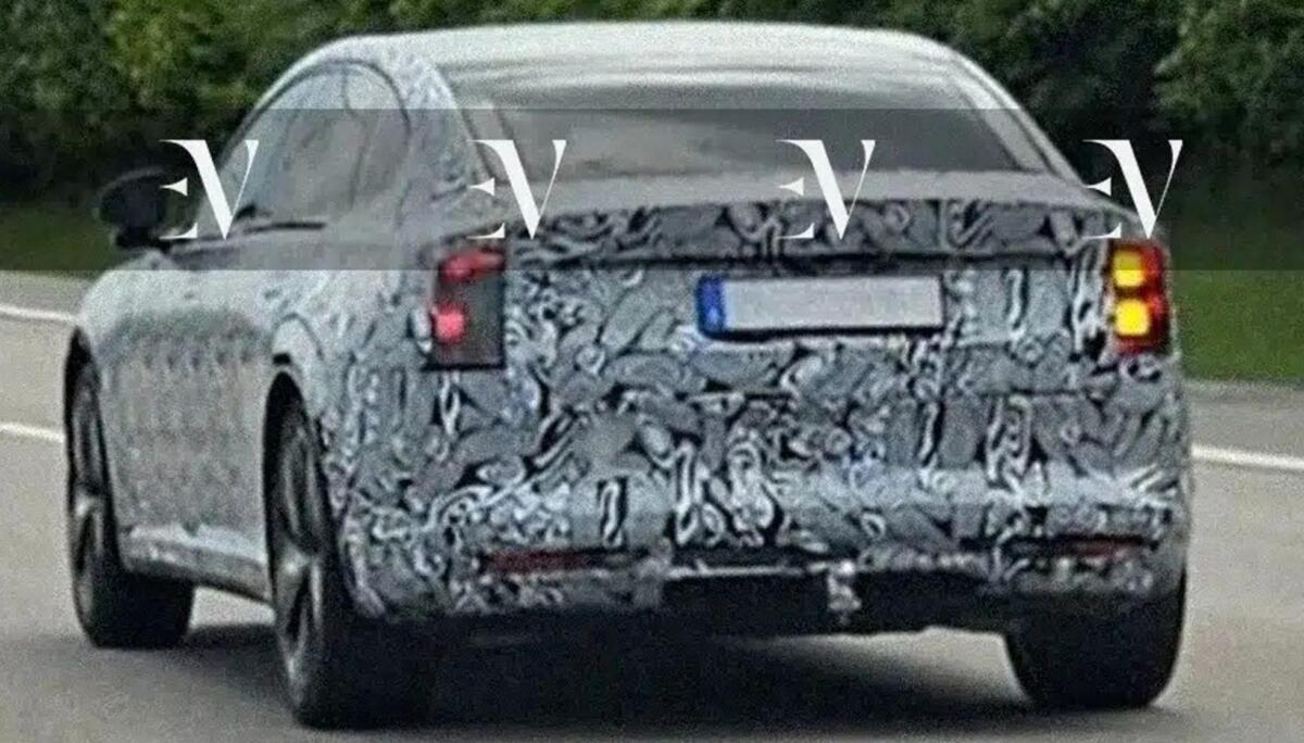 Фото до матеріалу: Volvo ES60: шведський преміум повертається до середньорозмірних електроседанів