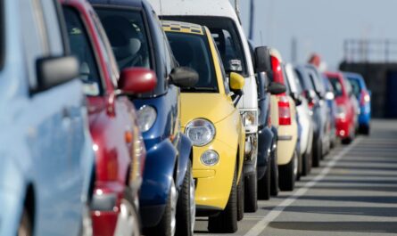Фото до матеріалу: Jeep Avenger: оновлений дизайн, новий турбодвигун та ювілейна серія