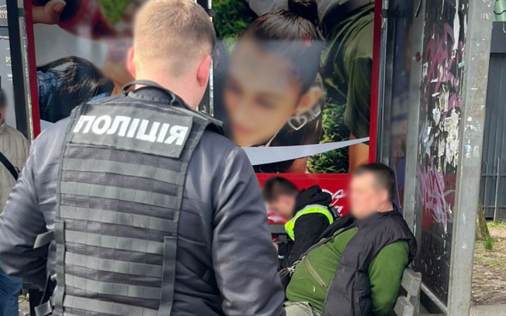 Фото до матеріалу: У Києві затримали самозваного генерала, який за 15 тисяч доларів обіцяв вирішити питання з військово-лікарською комісією