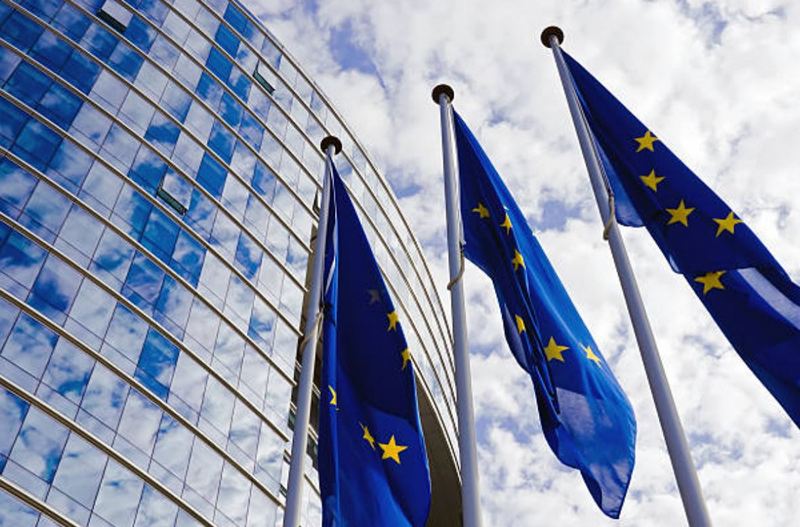 Фото до матеріалу: ЄС затвердив кредит Україні на 90 млрд євро та нові санкції проти РФ