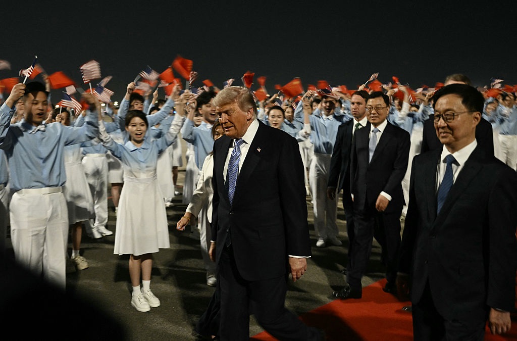 Фото до матеріалу: Вперше за дев'ять років: Дональд Трамп прибув до Пекіна