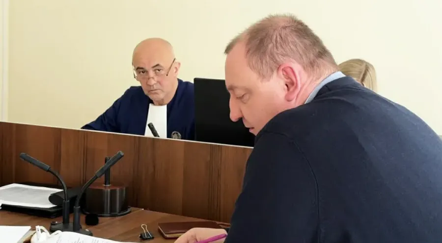 Фото до матеріалу: Депутат Тарас Барнич визнав свою провину у смертельному наїзді: деталі судового процесу