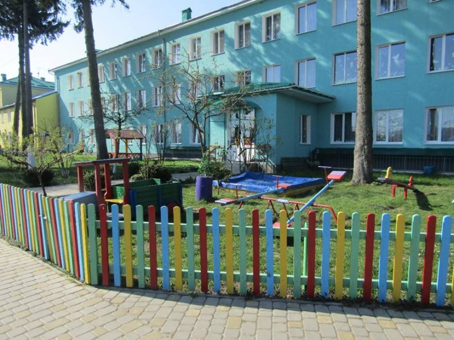 Фото до матеріалу: Володимирська гімназія №7 та дитсадок «Сонечко» під загрозою виселення: міський голова обіцяє відстоювати заклади