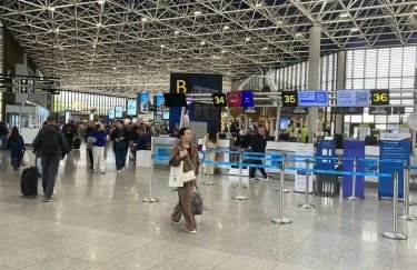 Фото до матеріалу: Зупинено роботу 13 аеропортів у Росії: наслідки атаки дронів на аеронавігацію
