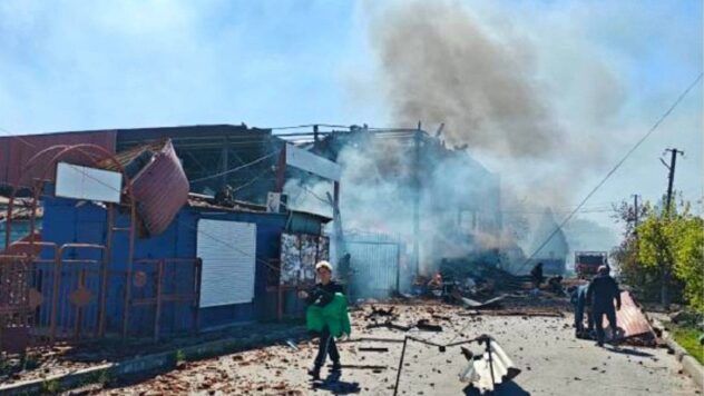 Фото до матеріалу: Російська атака на Вільнянськ: двоє загиблих, пошкоджено житло та храм