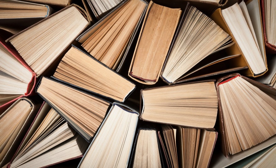Фото до матеріалу: Піратські видання становлять майже третину книжкового ринку в Україні – Видавнича асоціація