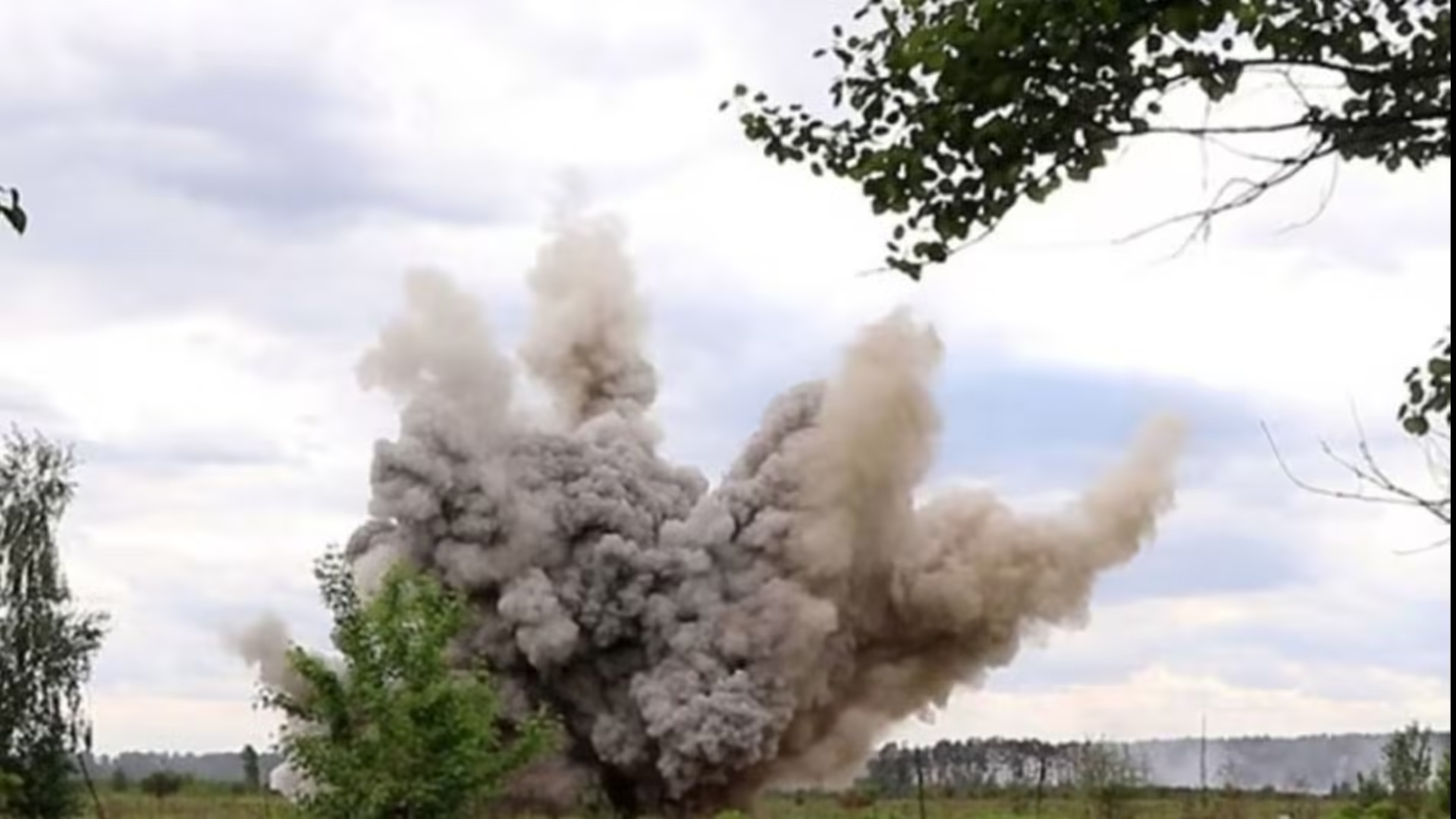 Фото до матеріалу: Вибухи на Писарівському родовищі: графік та правила безпеки для жителів Вінниці
