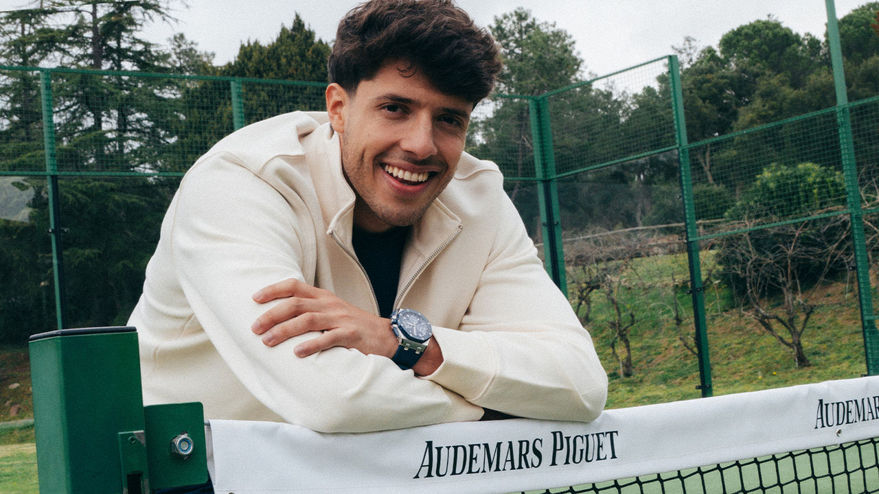 Фото до матеріалу: Audemars Piguet вступив у падел: партнерство з Premier Padel та Агустіном Тапією