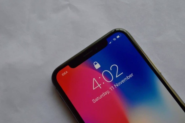 Фото до матеріалу: Скільки разів Samsung Galaxy S9 просить про допомогу, щоб розблокувати телефон