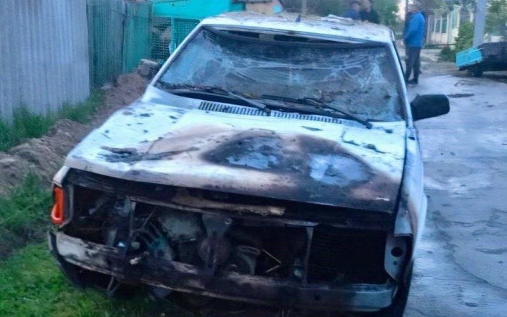 Фото до матеріалу: Російські дрони завдали ударів по Нікопольщину: постраждав цивільний, пошкоджені будинки