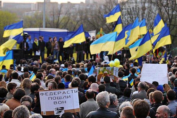 Фото до матеріалу: Як мобільна команда Карітасу рятує життя паліативних пацієнтів у Хмельницькому та області