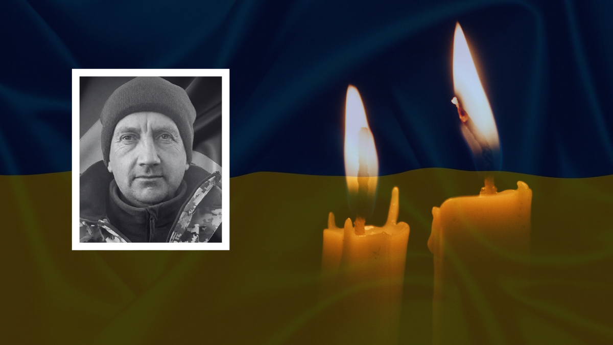 Фото до матеріалу: Прикарпаття у жалобі: прощання з трьома загиблими захисниками
