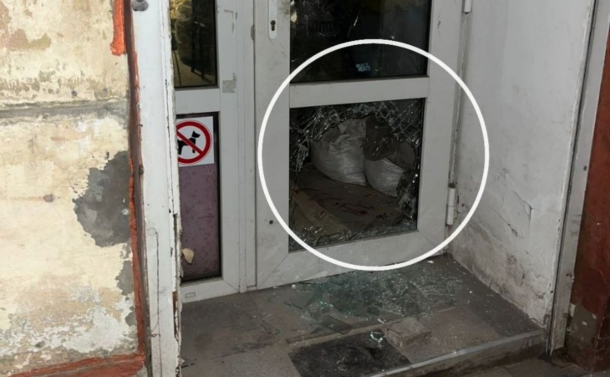 Фото до матеріалу: У Приморському районі чоловік напідпитку вдерся до чужого приміщення