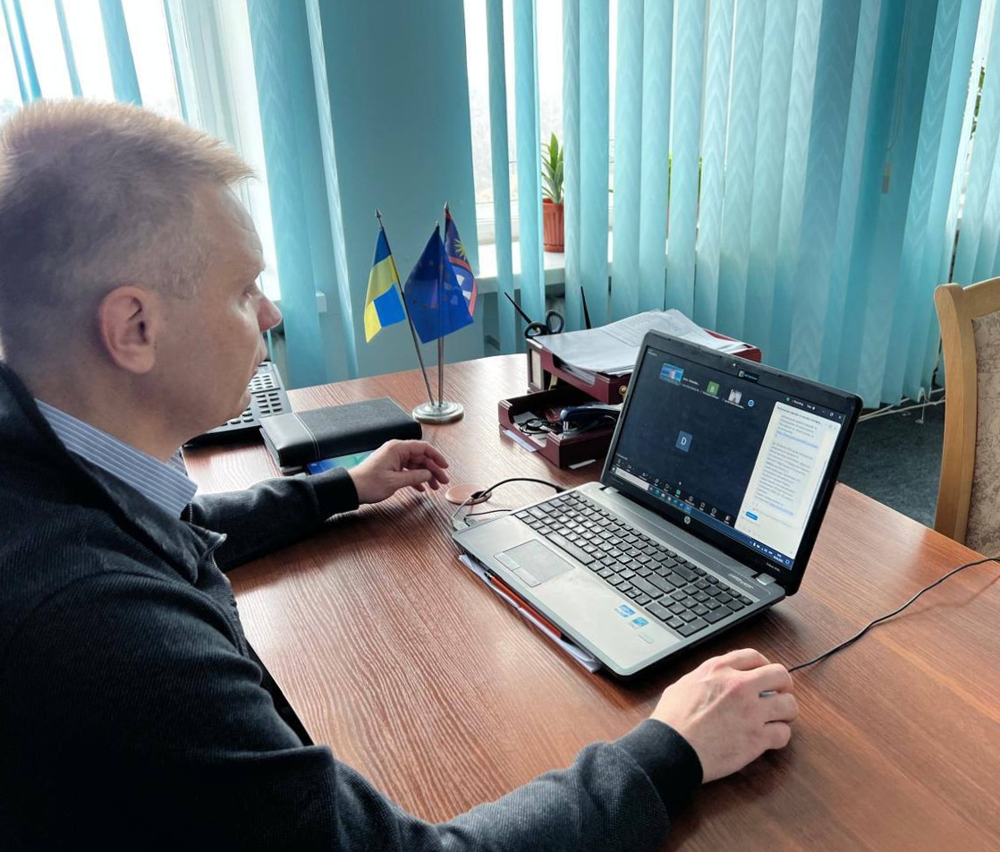 Фото до матеріалу: Вінницькі підприємці обговорили майбутнє індустрії краси та саморегуляцію