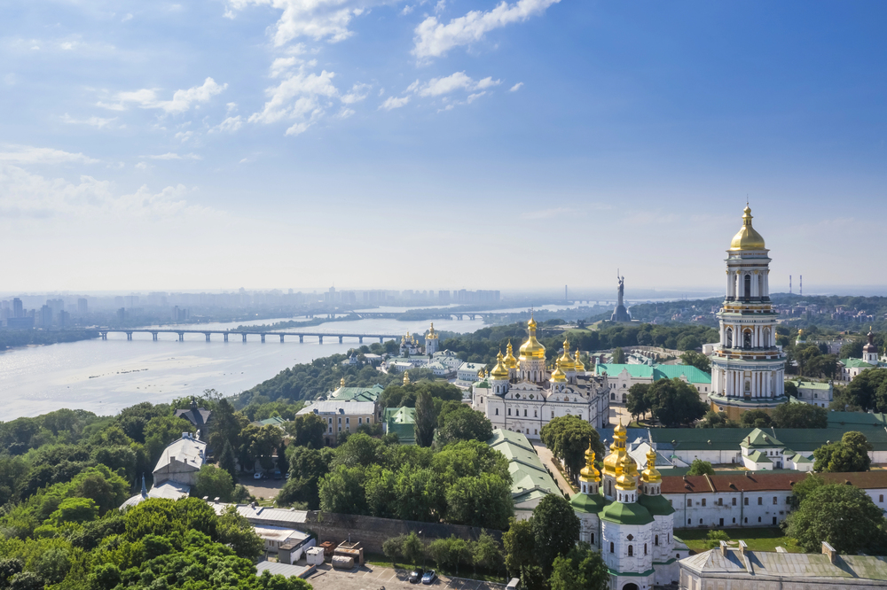 Фото до матеріалу: Спека до 30 градусів очікується на Київщині та в столиці