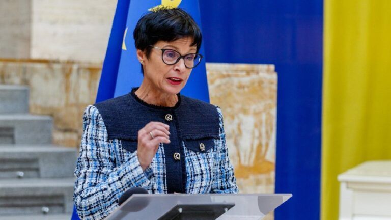 Фото до матеріалу: Марта Кос назвала термін виплати першого траншу кредиту на €90 млрд Україні