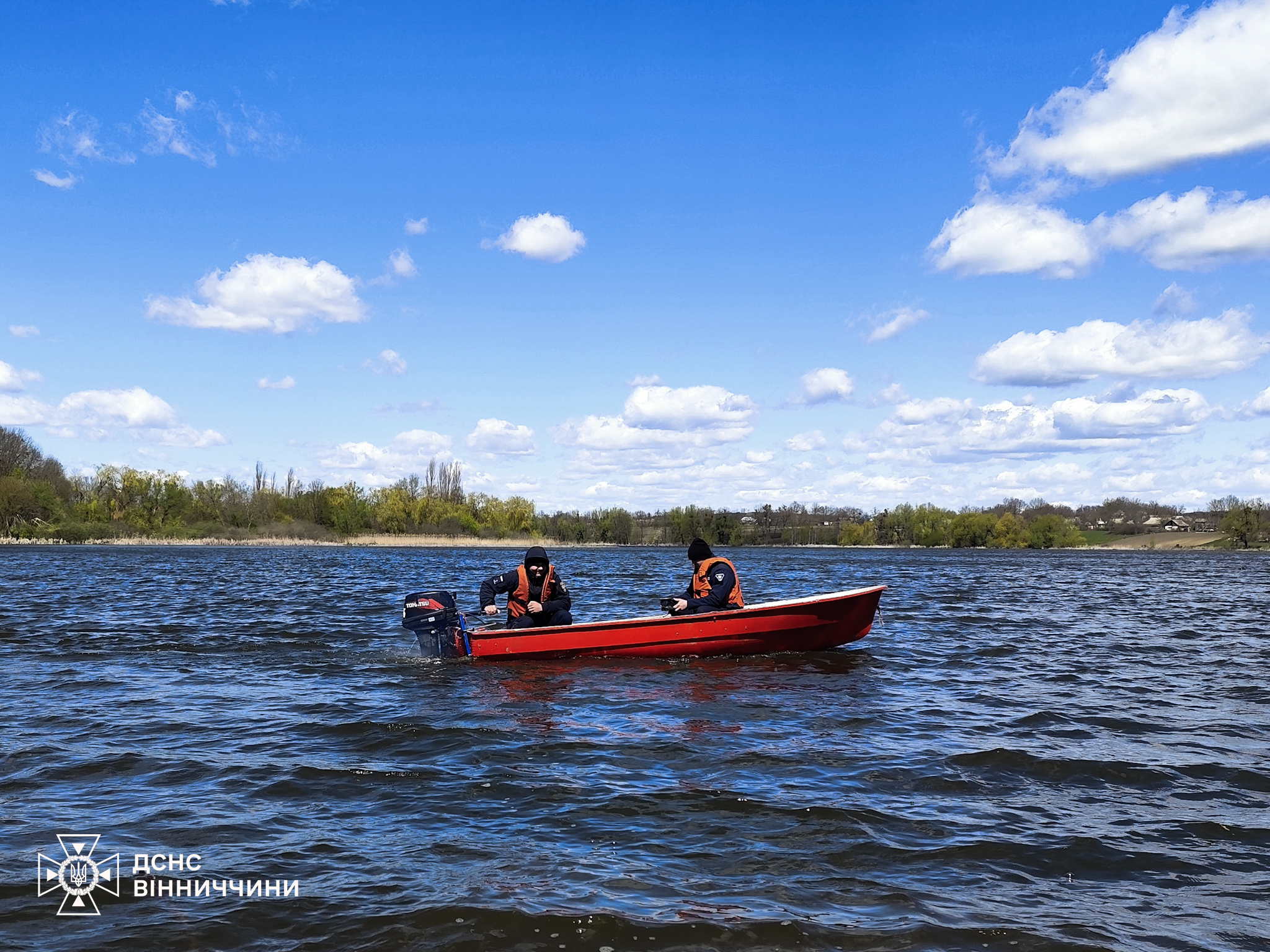 Фото до матеріалу: У Вінницькій області водолази знайшли тіло чоловіка на дні ставка