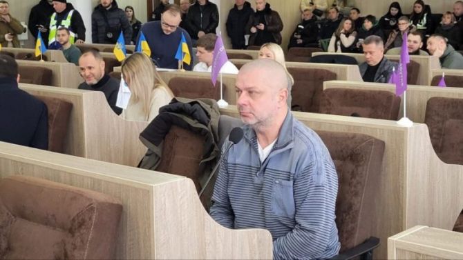 Фото до матеріалу: Депутат і директор КП «Екологія» Юрій Єфремов задекларував зарплату понад мільйон гривень