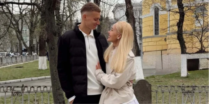 Фото до матеріалу: Бражко і Квіткова викликали ажіотаж новою романтичною світлиною
