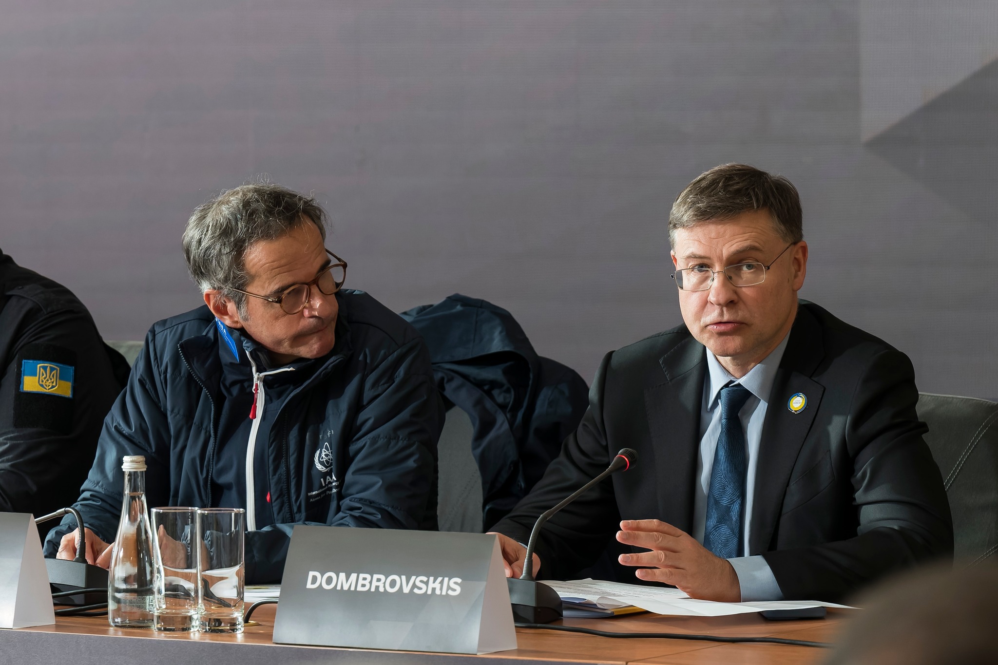 Фото до матеріалу: Візит Домбровскіса до Чорнобиля та 90 млрд євро для України від ЄС