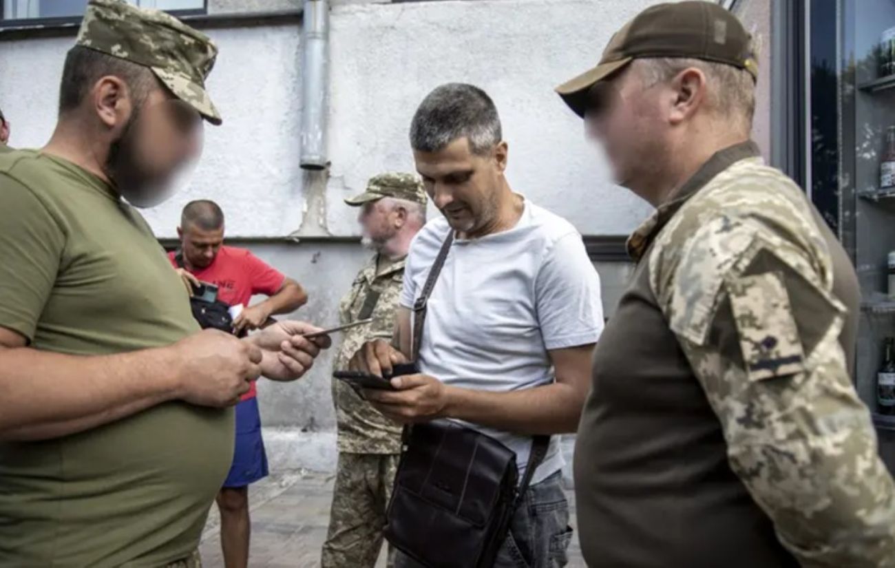 Фото до матеріалу: ТЦК пропадуть, а служба стане іншою: мобілізація розпочнеться через "Офіси Резерв+" і це далеко не все