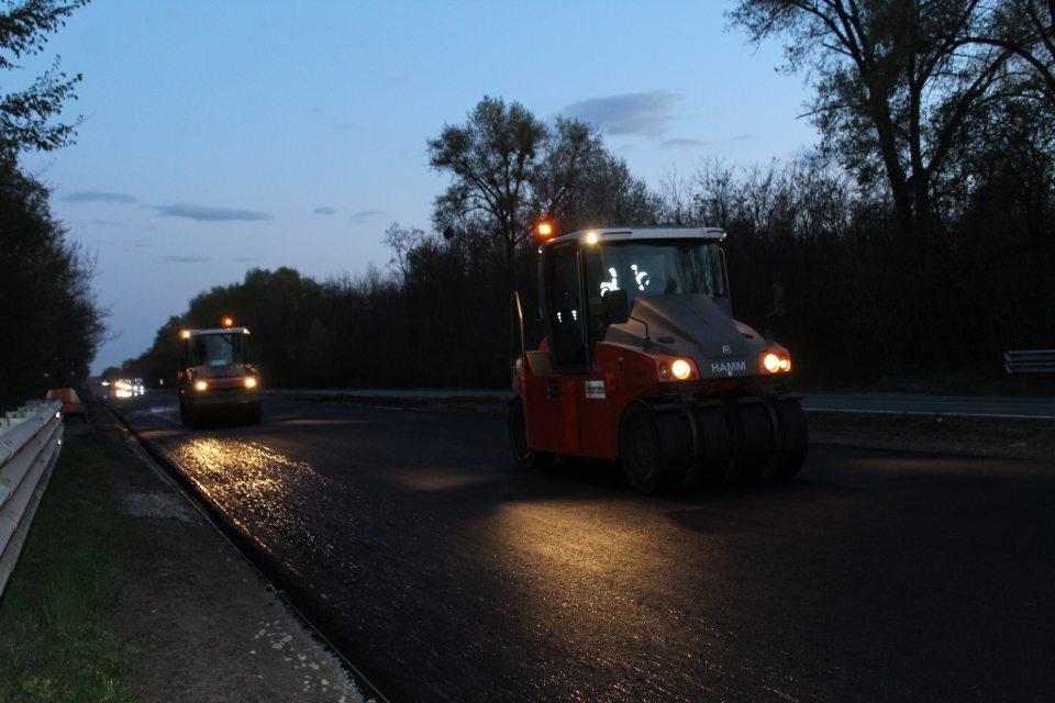 Фото до матеріалу: На трасі М-21 у Житомирській області відремонтовано понад 200 тисяч м² дороги