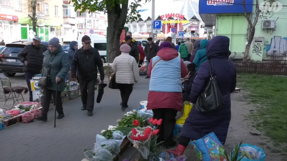 Фото до матеріалу: У Хмельницькому з 1 травня стартують рейди проти стихійної торгівлі