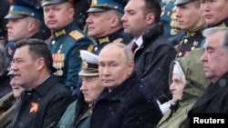 Фото до матеріалу: Путін не може бити Захід: аналіз Олександра Гогуна про гібридну війну та наслідки для України