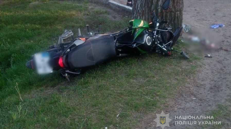 Фото до матеріалу: На Волині за вихідні сталася серія ДТП: двоє юнаків загинули, 23 постраждали