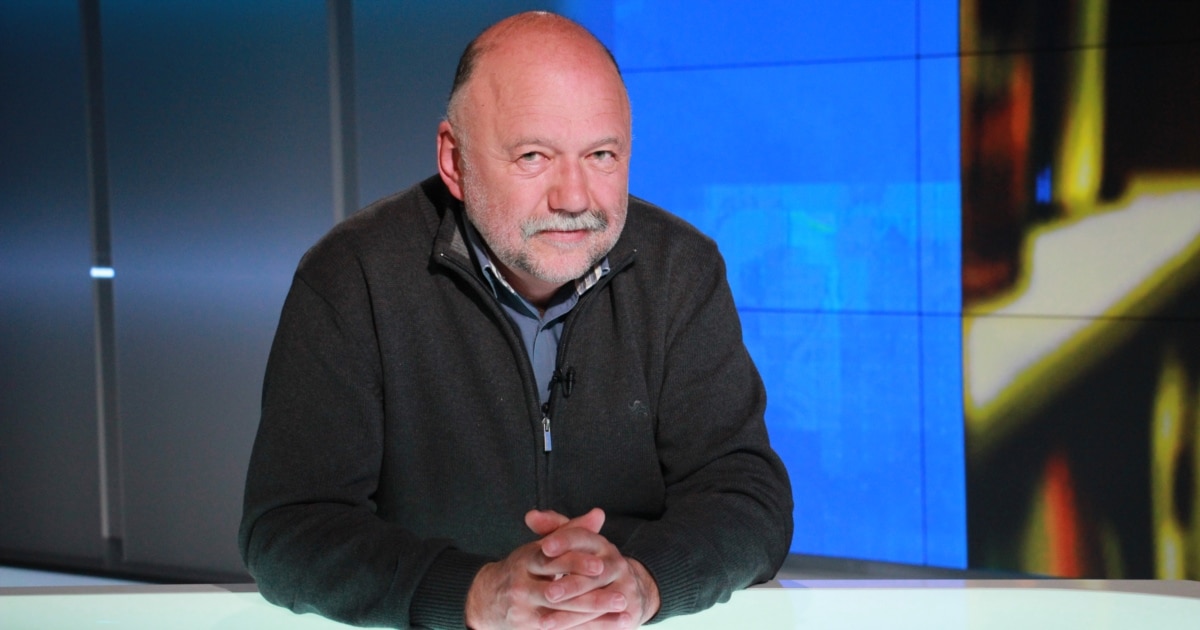 Фото до матеріалу: Андрій Курков про «зачарованість злом», мову в школах та нові культурні тренди