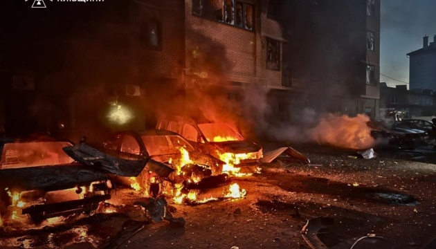 Фото до матеріалу: Російська атака на Київщину: постраждали семеро, евакуація в Бориспільському районі