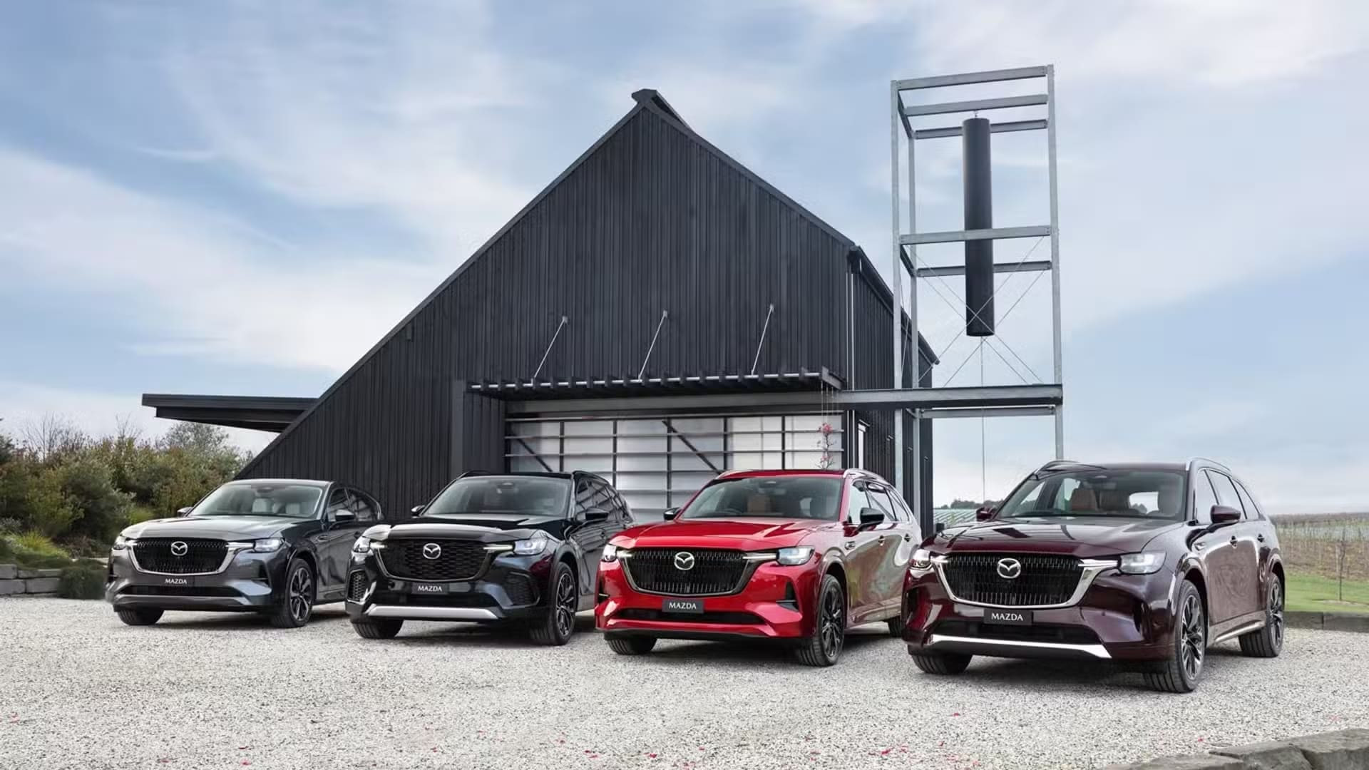 Фото до матеріалу: Mazda зареєструвала новий кросовер CX-40