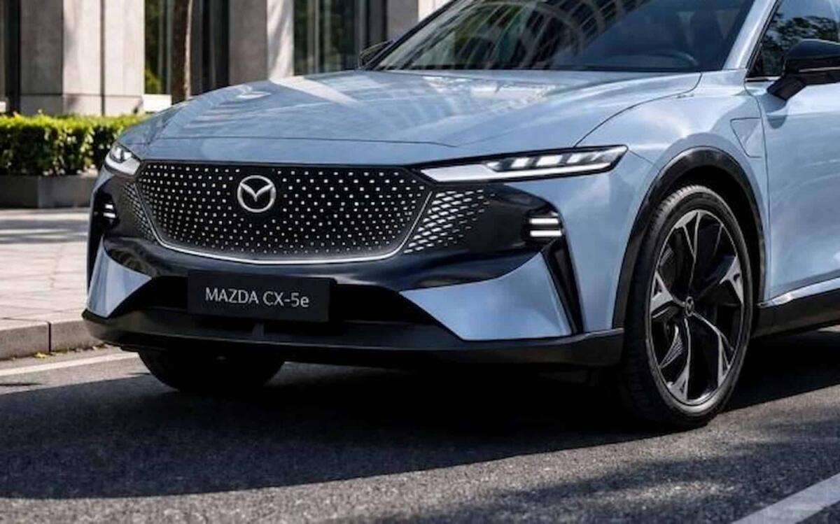 Фото до матеріалу: Електричний Mazda CX-5e засвітився на нових рендерах – Авто