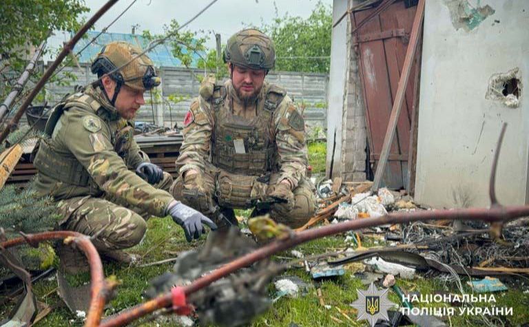 Фото до матеріалу: У Кременчуцькому районі знайшли нерозірвані касетні боєприпаси