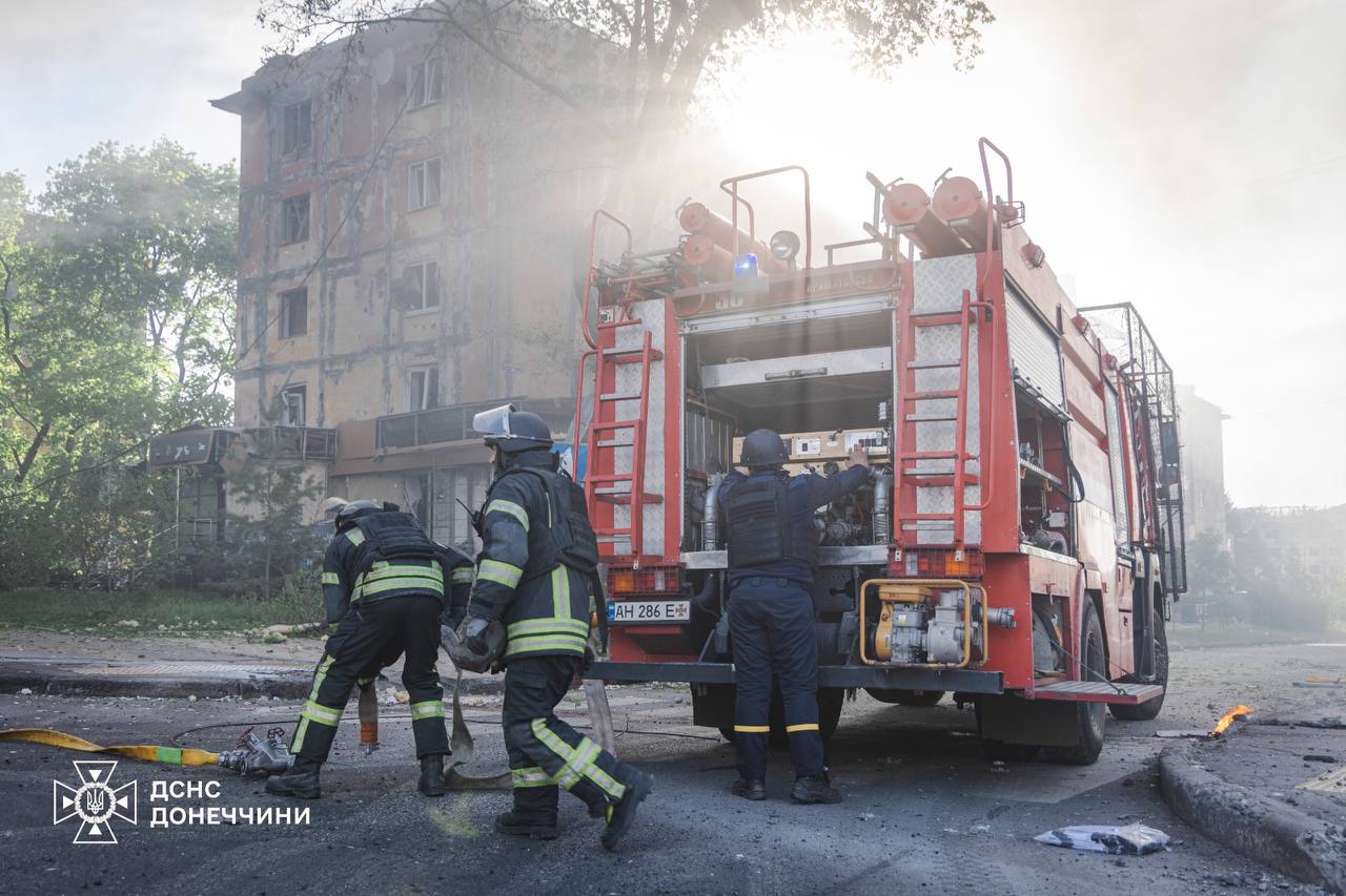Фото до матеріалу: ВМС США знищили шість іранських катерів під час розблокування Ормузької протоки