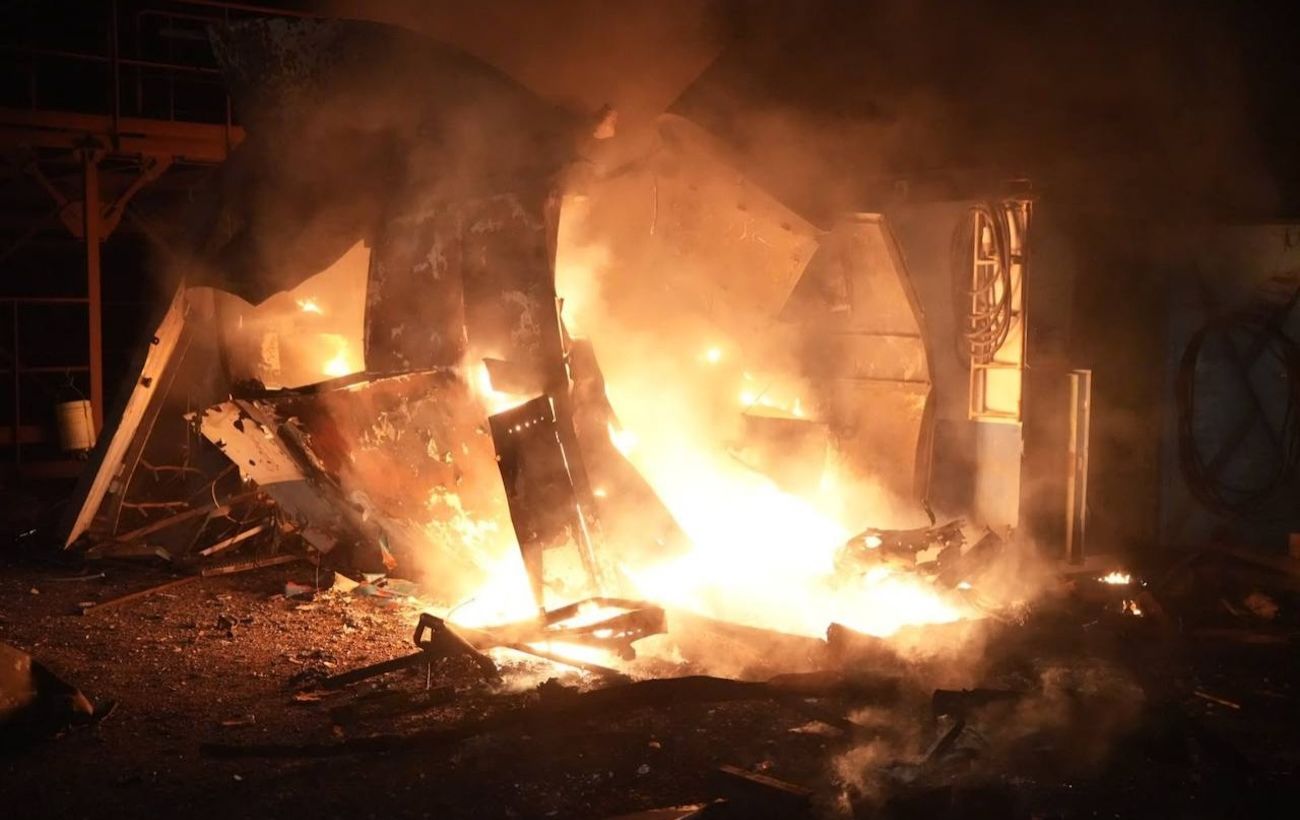Фото до матеріалу: Масовані атаки РФ: загиблі, пожежі та без світла в Україні