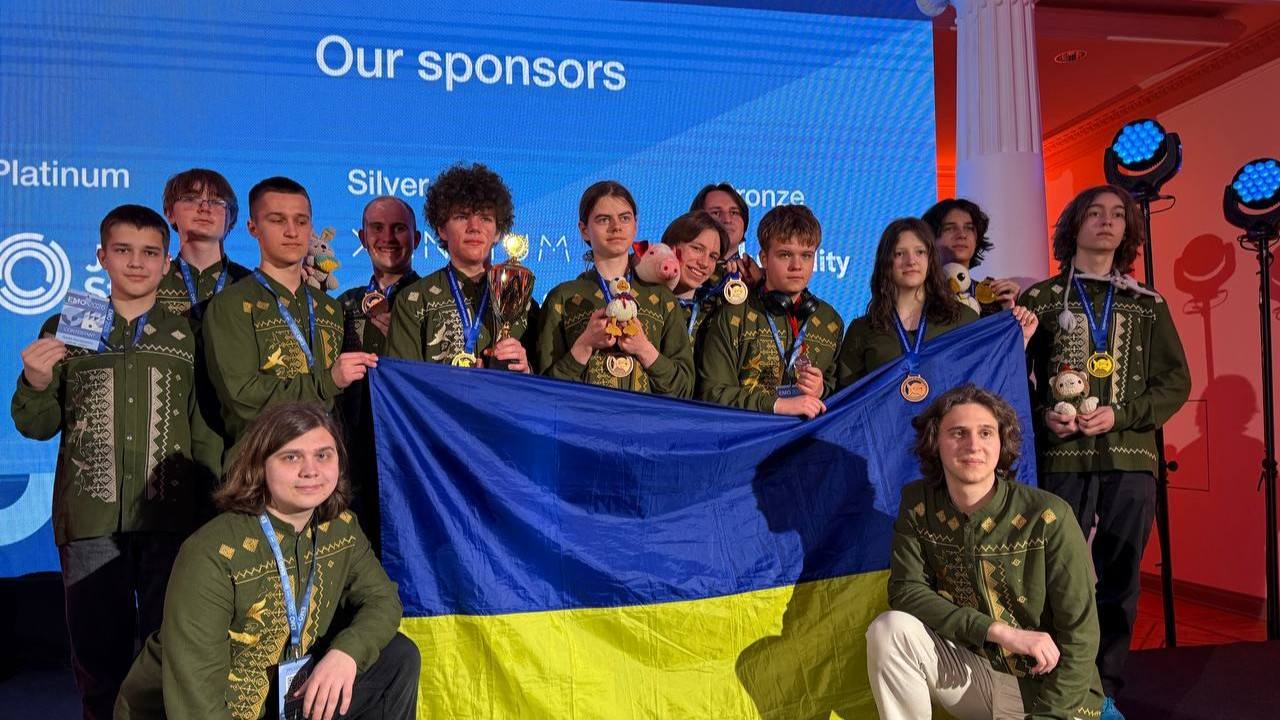 Фото до матеріалу: Вундеркінди з України стали переможцями Європейської математичної олімпіади