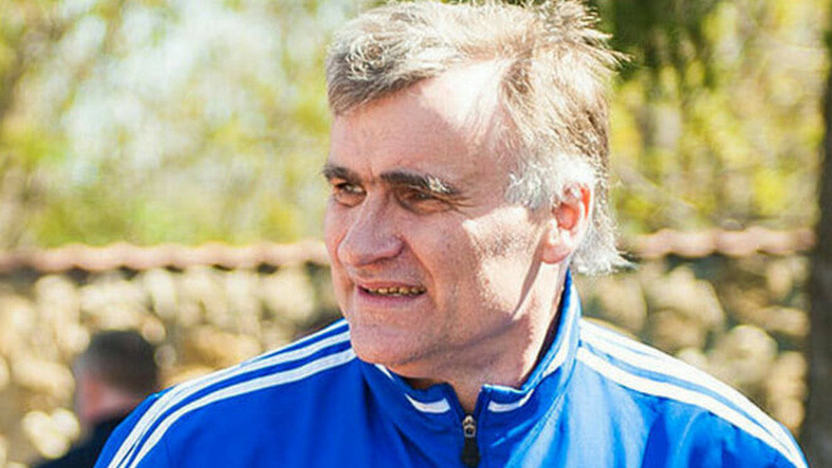 Фото до матеріалу: Хлус вимагає відставки Шевченка: «Він повинен нести відповідальність за тренера»