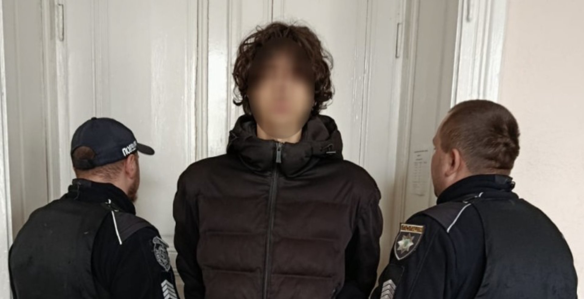 Фото до матеріалу: У Львівській області затримали чоловіка за побиття пасажира електропотяга