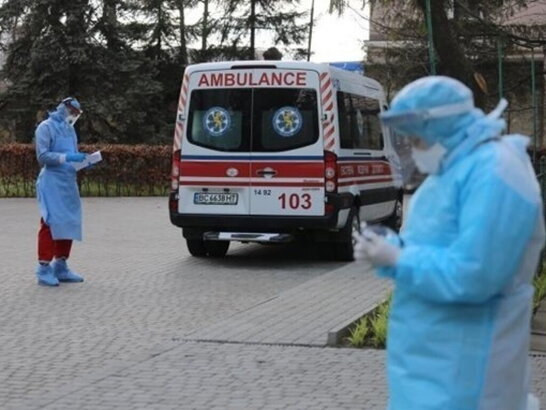 Фото до матеріалу: Волосся знову стане густим і міцним: давній природний рецепт став новим трендом
