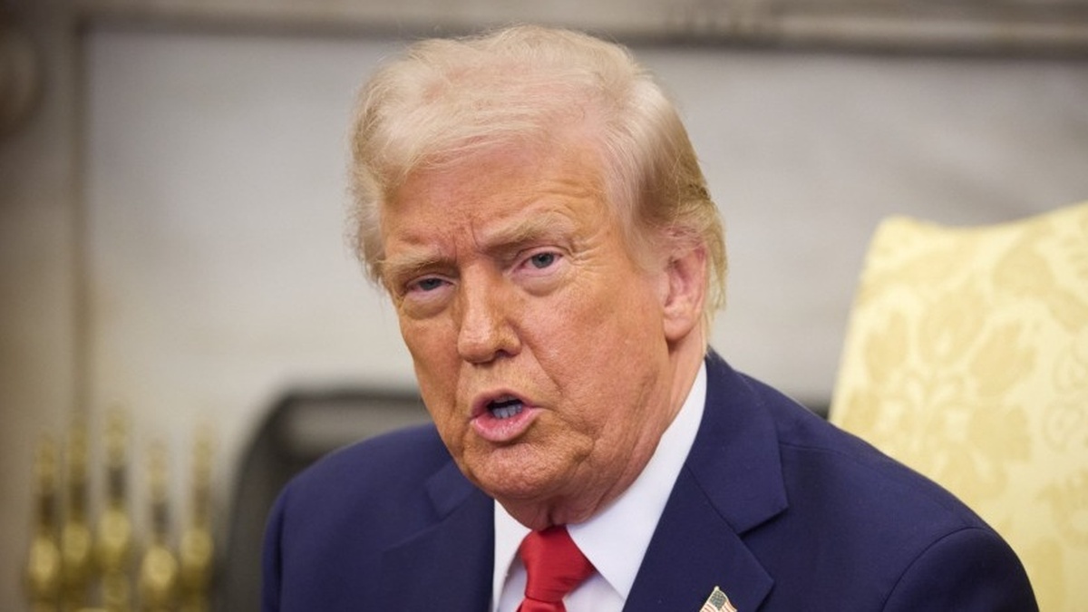 Фото до матеріалу: Трамп пригрозив владі Ірану знищенням, якщо Тегеран атакує американські кораблі