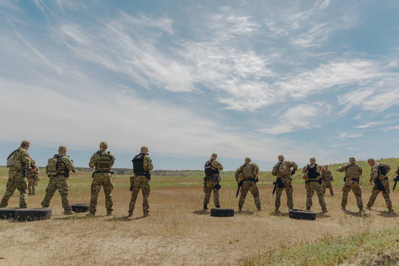 Фото до матеріалу: Патрульні поліцейські почали тактичні навчання на полігонах