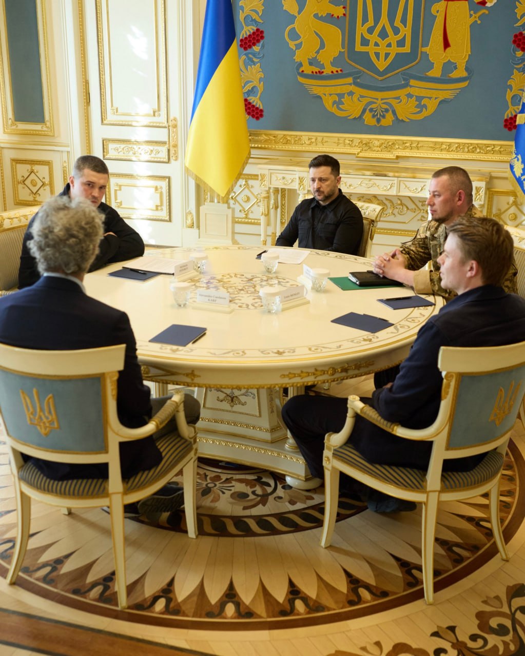 Фото до матеріалу: Україна та Palantir розширили співпрацю в сфері ШІ та оборони