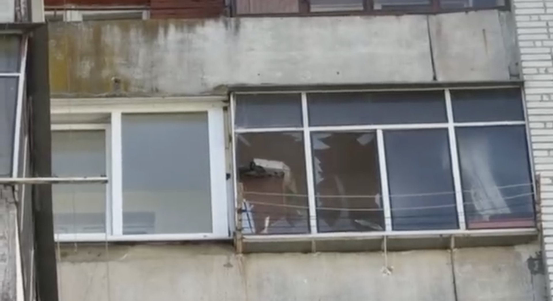 Фото до матеріалу: У Львові на вулиці Юрія Липи стався вибух у квартирі: постраждалий та пошкодження