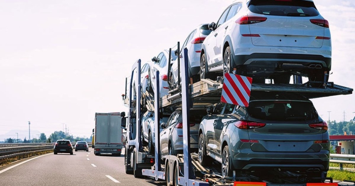 Фото до матеріалу: Імпорт вживаних авто в Україні сповільнився: попит падає попри локальний рекорд