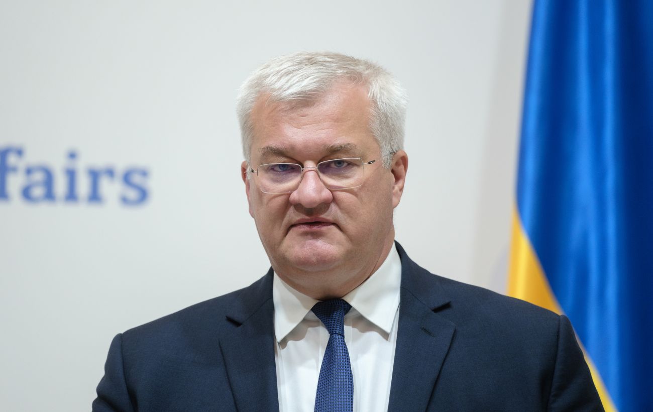 Фото до матеріалу: Війна коштує Україні 450 мільйонів доларів на добу: Андрій Сибіга