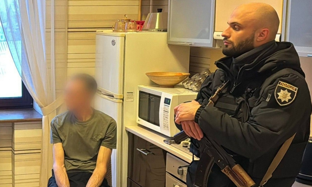 Фото до матеріалу: Одна з найважчих атак: у Києві, до ліквідації наслідків, залучили понад 1500 рятувальників і поліцейських