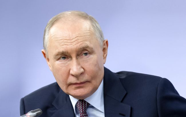 Фото до матеріалу: Нафтова пляма з Туапсе наближається до резиденції Путіна під Геленджиком