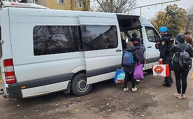 Фото до матеріалу: Що може повернути українців додому: безпека, житло, робота та довіра